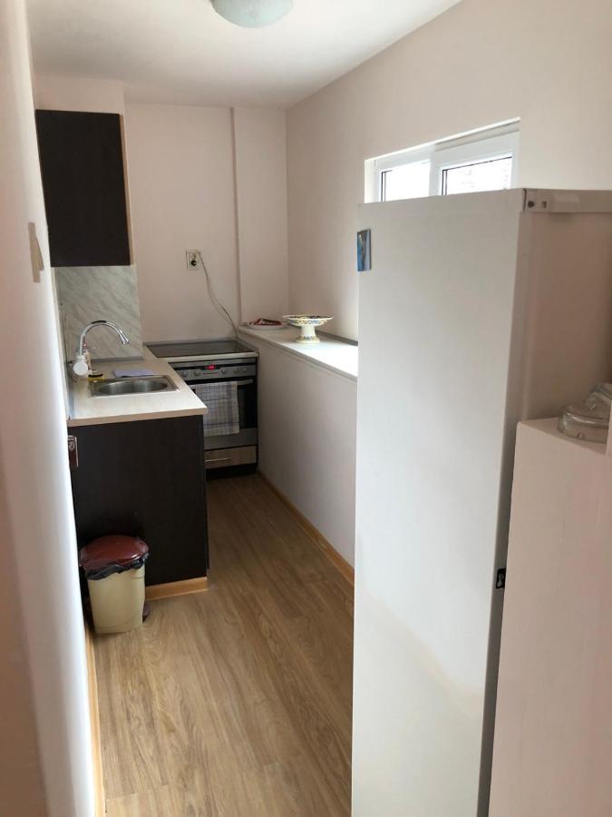Central House Blagoevgrad Bagian luar foto